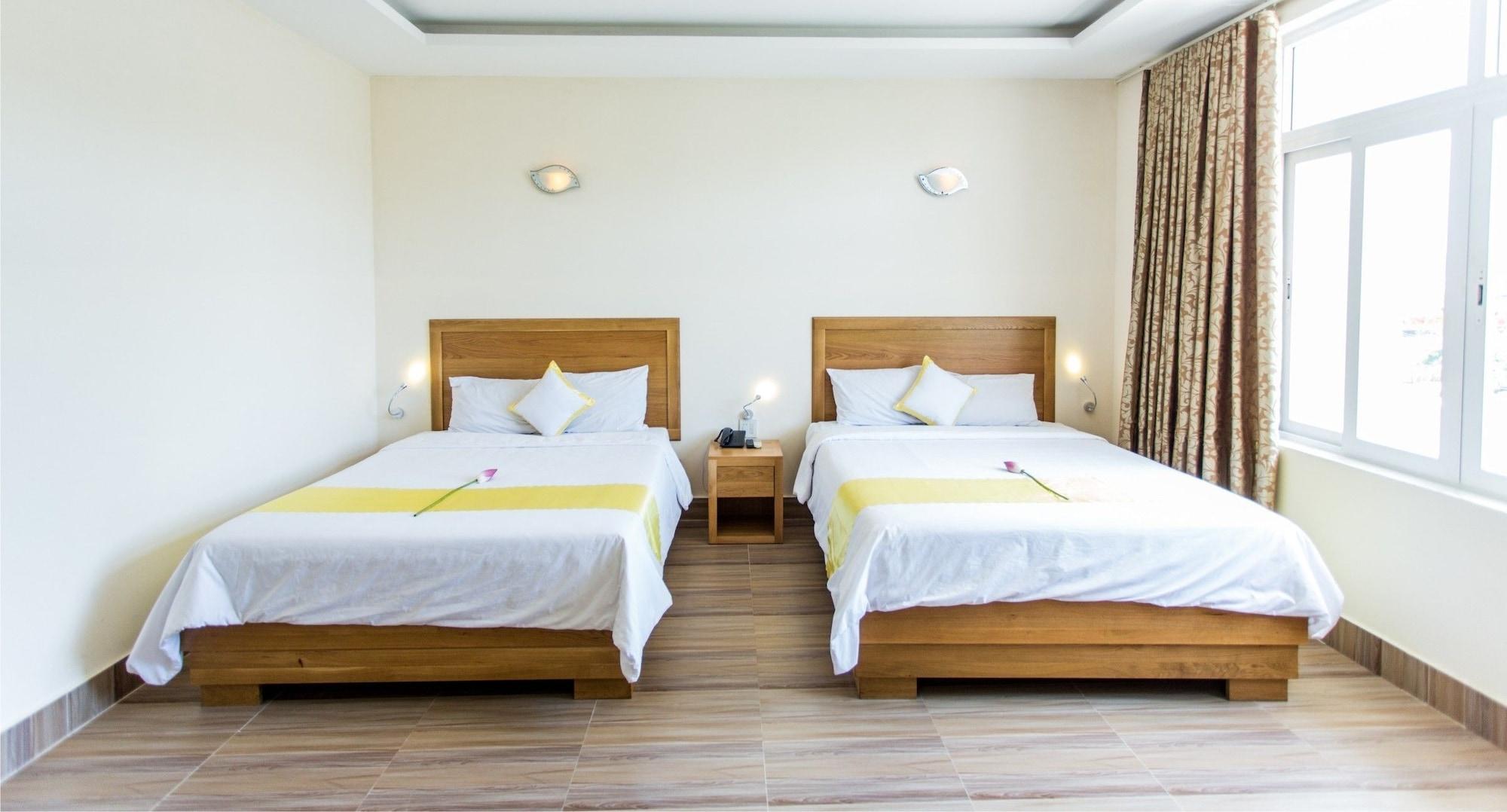 Hoang Yen Hotel 2 Quy Nhon Bagian luar foto