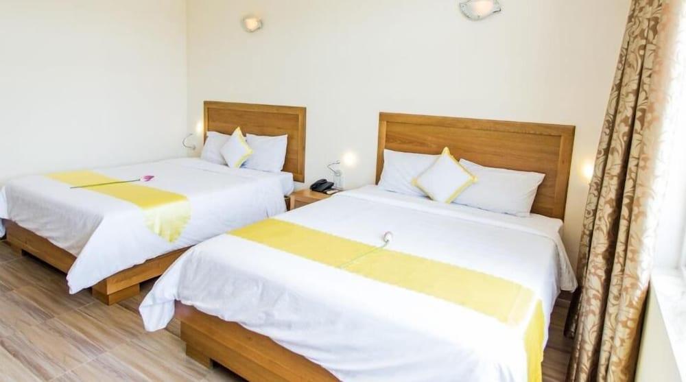 Hoang Yen Hotel 2 Quy Nhon Bagian luar foto